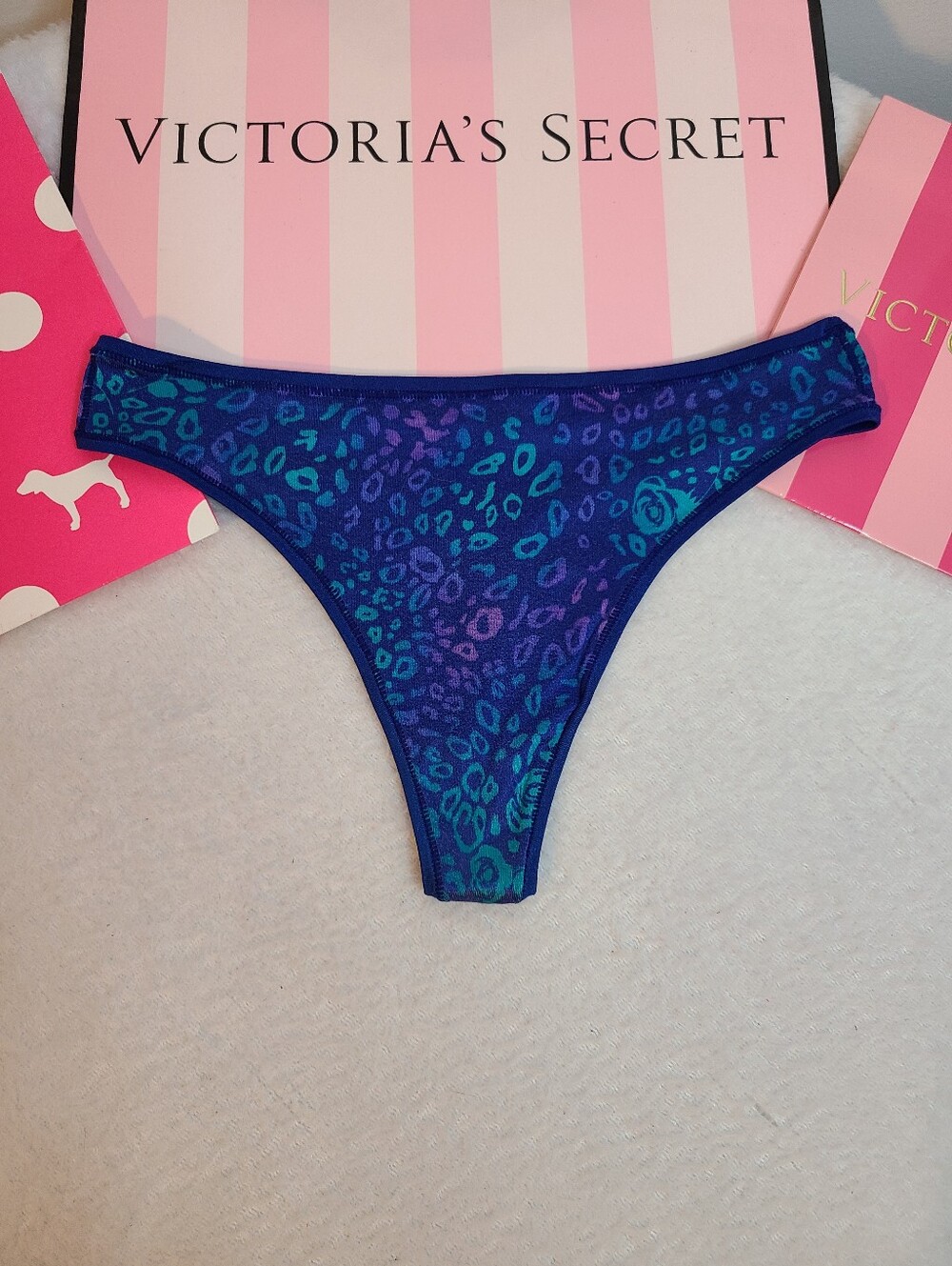 Y2K Victoria's Secret Fabulous Satin Classic Thong Panty Size Sm Blue Leopard